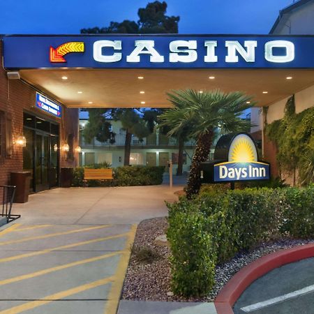 Days Inn By Wyndham Las Vegas Wild Wild West Gambling Hall Extérieur photo